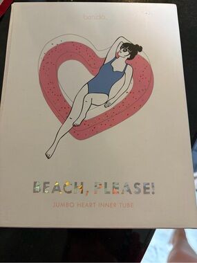 Francesca's Collections Pink Glitter Heart Inner Tube Packaging